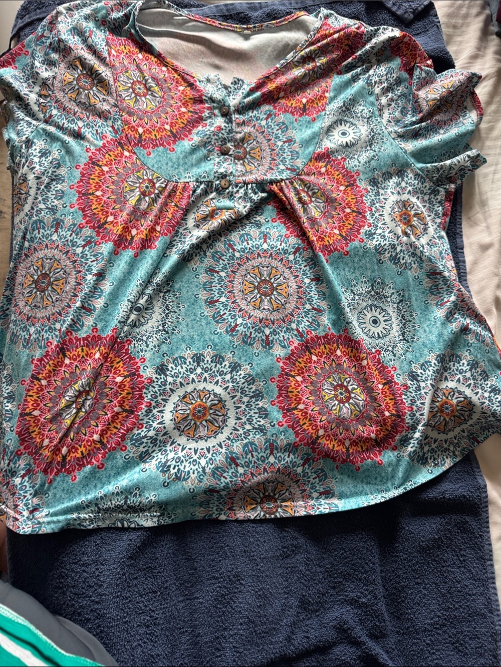 Source Unknown Turquoise Medallion Short-Sleeve Blouse with Pink Accents